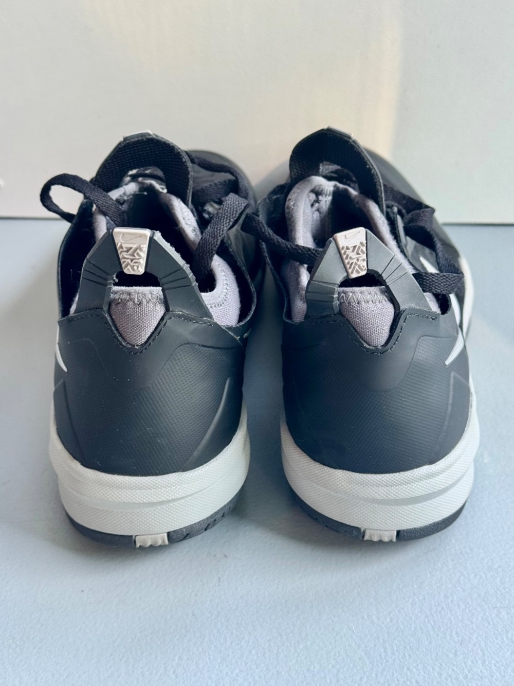 Nike Zoom Crusader - Black Metallic Silver (Sz 8 Men ) - Picture 3 of 5